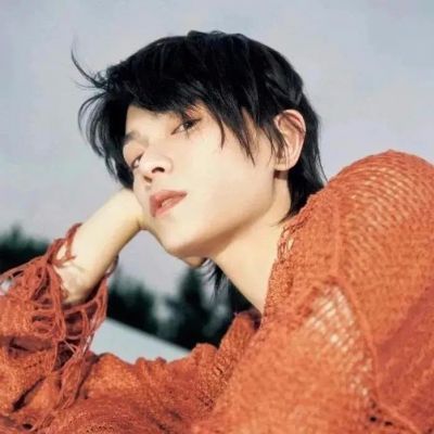 精选酷酷的好看男生帅气的笑容可以瞒过别人心疼却瞒不过自己