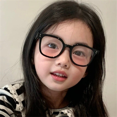 人类呆萌幼崽头像最新合集 前路浩浩荡荡万事尽可期待