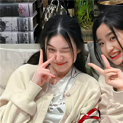 值得尝试的闺蜜头像一人一张 整理自己成为一个柔和而强大的人