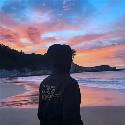 男头真人很独特也很出众 清冷感又高端的男头大全