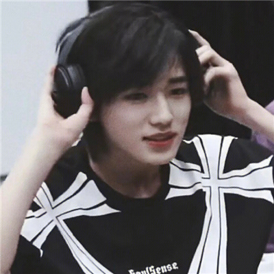 宋亚轩微信头像最新合集 或许今年的冬天更值得期待呢