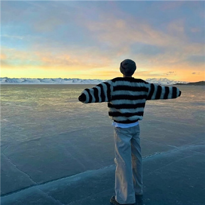 男头高冷情调十足最新 版帅气男头热门好帅