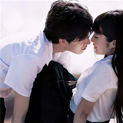 最新新春秀恩爱的情头 超甜的恩爱情头新春专属